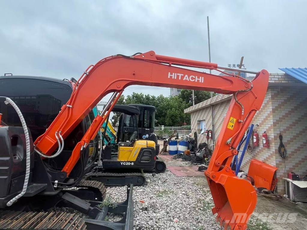 Hitachi ZX60 Mini Escavadoras <7t