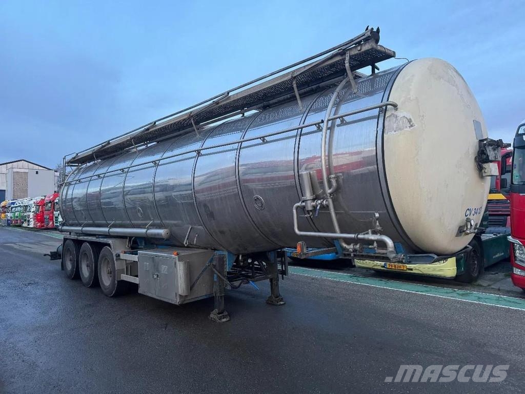 Magyar UOPLYST 3 AXLE - BPW - 34340 L + 3 COMPARTIMENTS Semirremolques cisterna