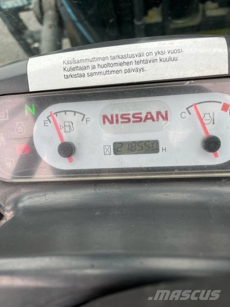Nissan L1 F6 F70 Y Diiseltõstukid