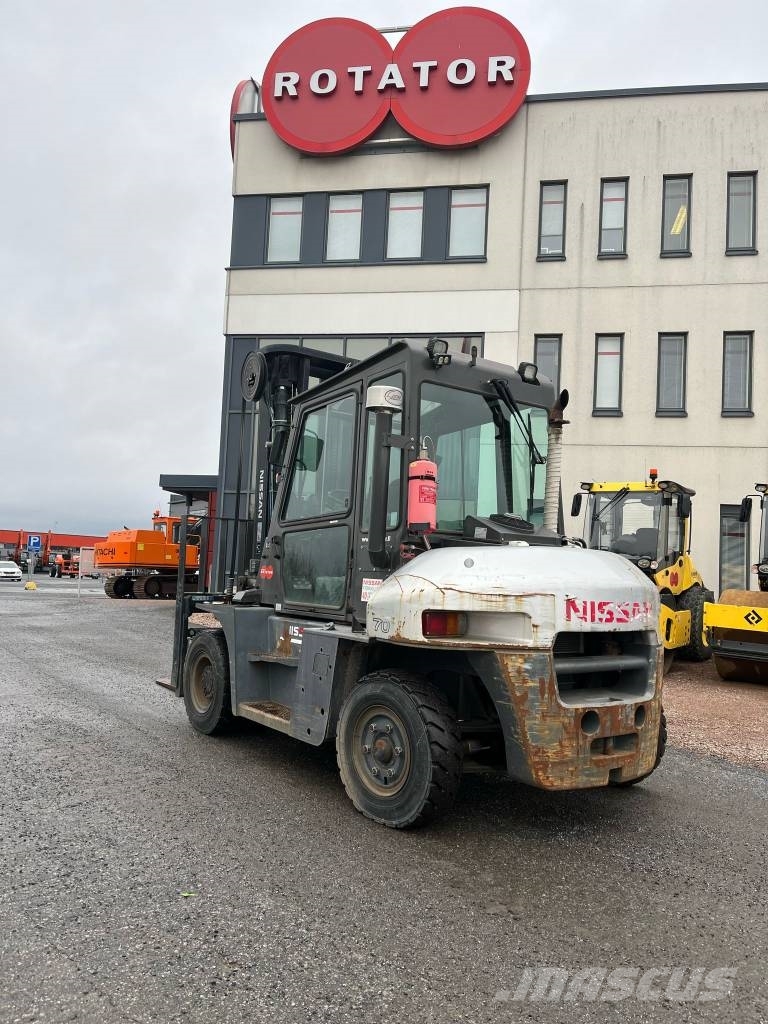 Nissan L1 F6 F70 Y Diiseltõstukid
