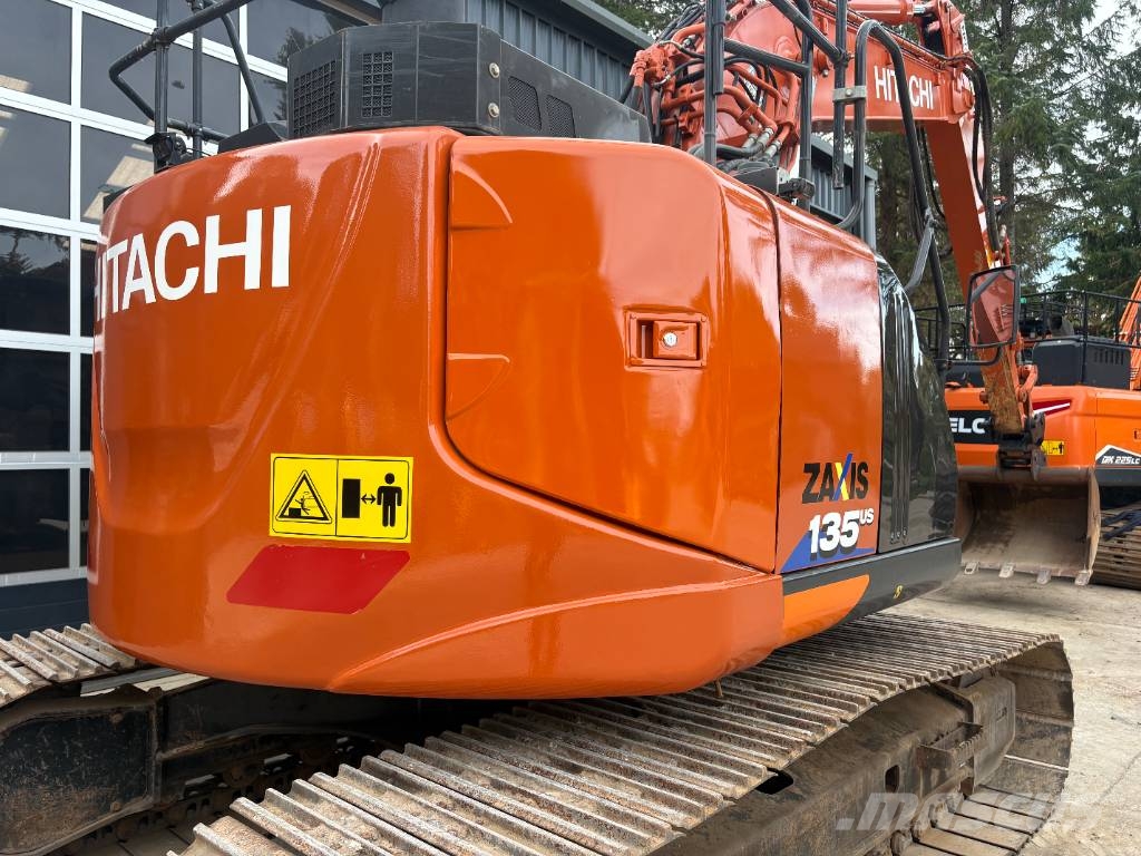 Hitachi ZX 135 US-6 Lánctalpas kotrók