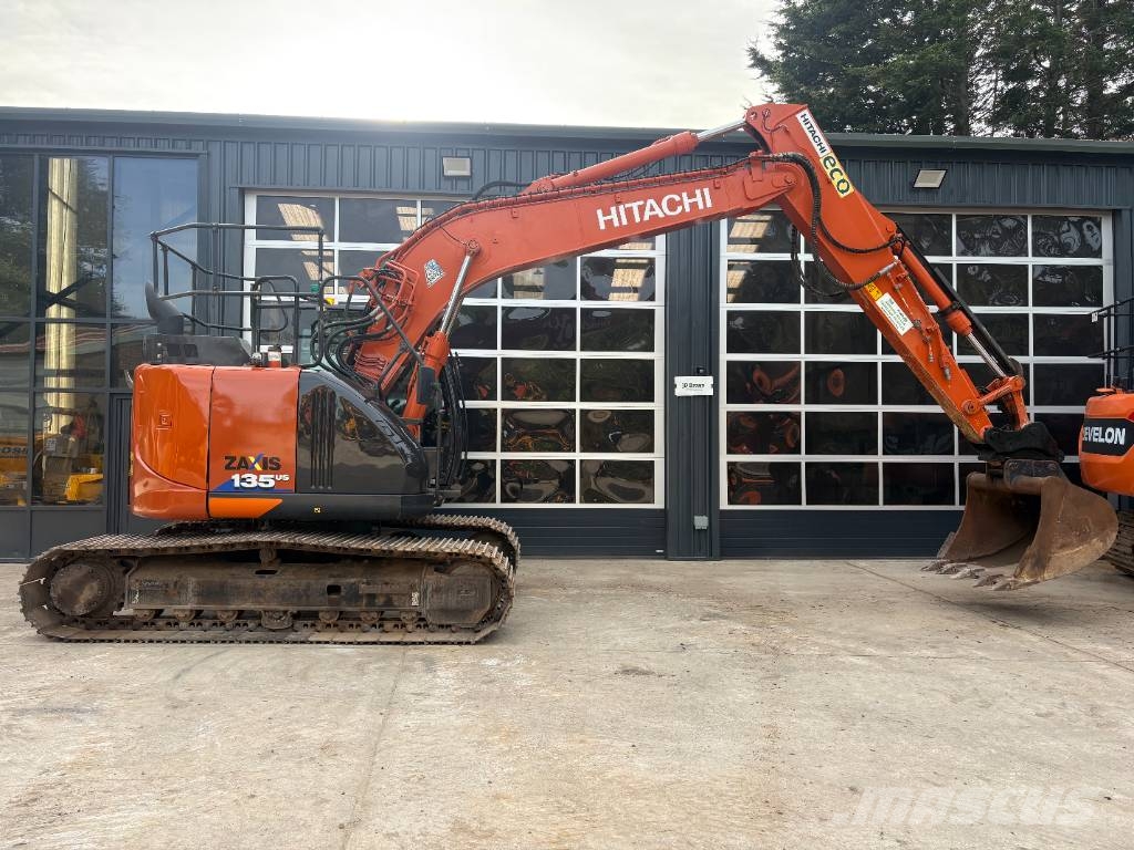 Hitachi ZX 135 US-6 Lánctalpas kotrók