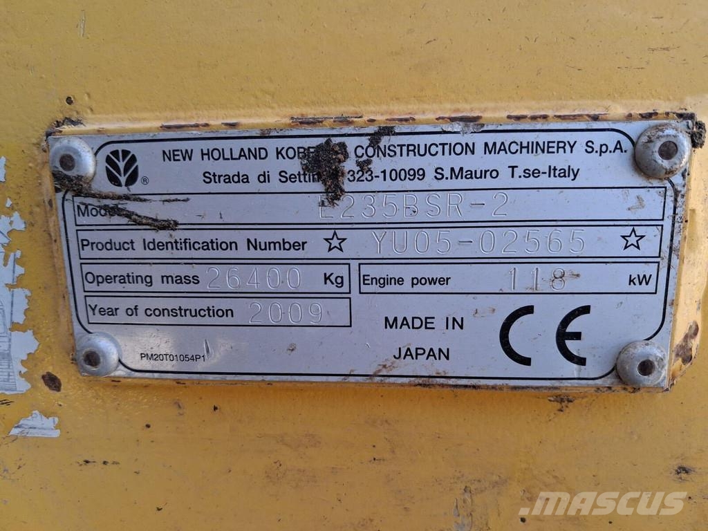 New Holland E235BSR-2 Rupsgraafmachines