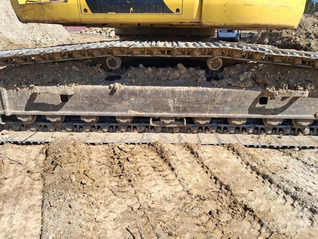 New Holland E235BSR-2 Rupsgraafmachines