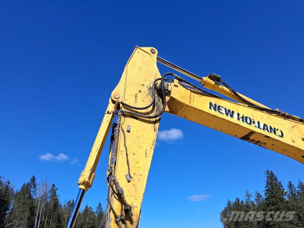 New Holland E235BSR-2 Rupsgraafmachines