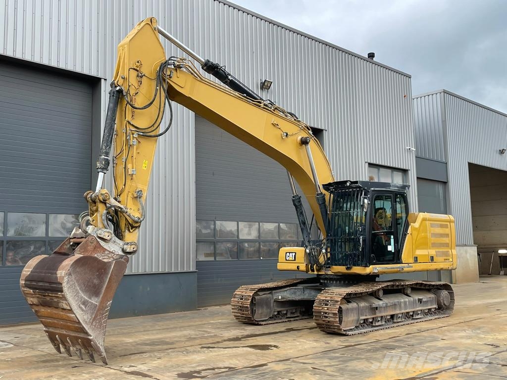 CAT 330 07A حفارات زحافة