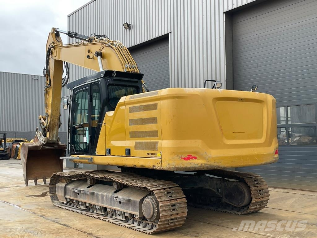 CAT 330 07A حفارات زحافة