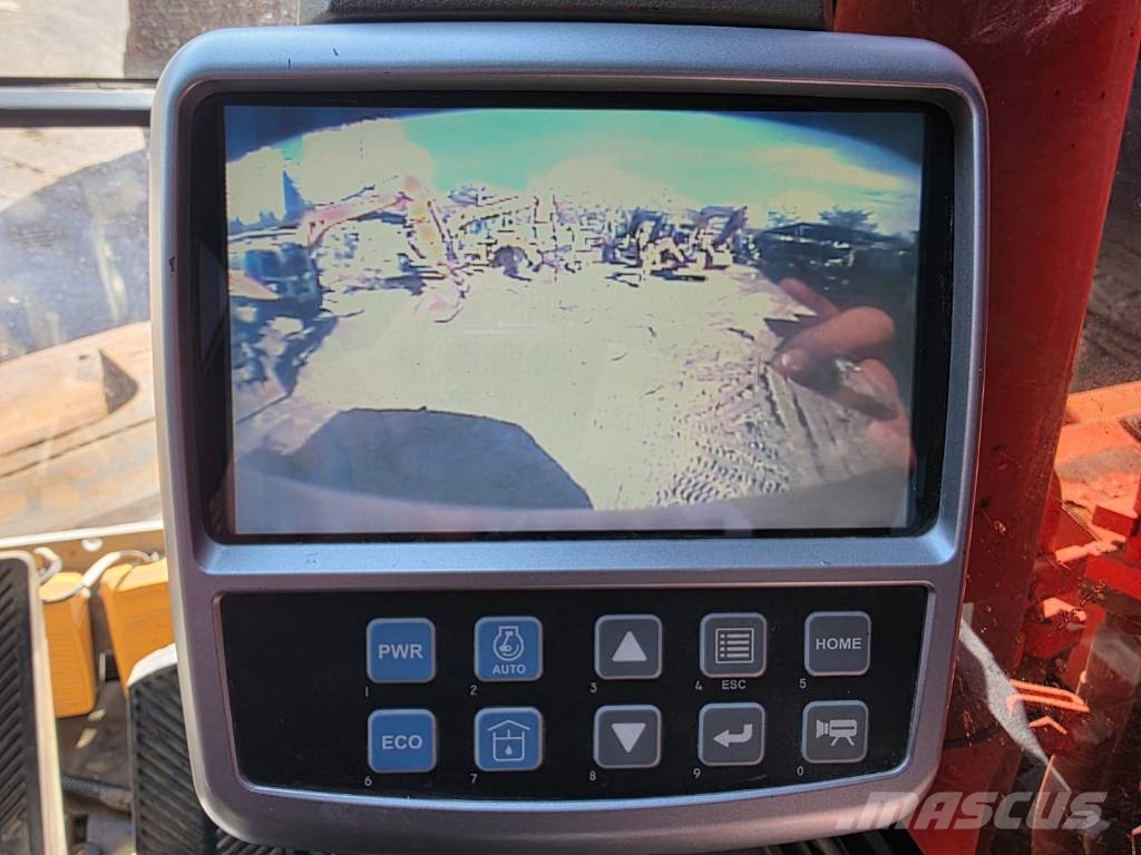 Doosan DX210WA Gumikerekes kotrók