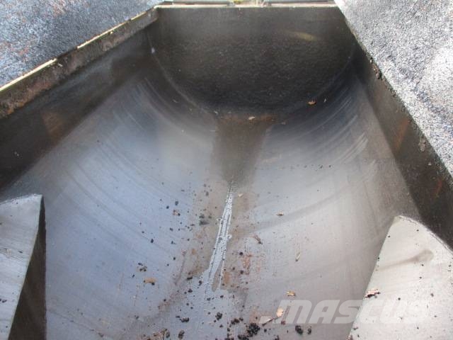 HMB Strako Geyer 5000 ATC-Richter Contenitori termici d'asfalto