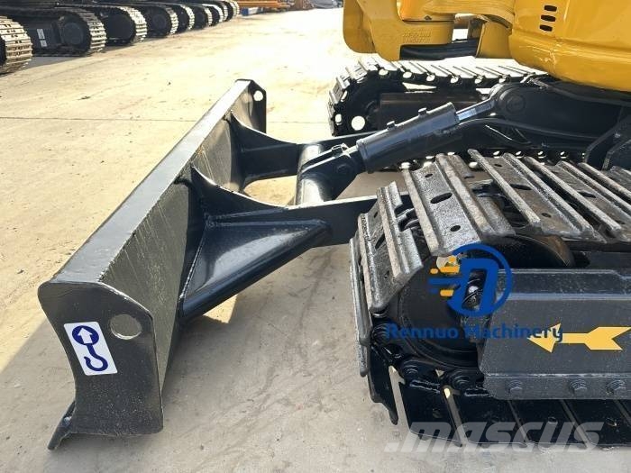 Komatsu PC30 Mini ekskavatörler, 7 tona dek