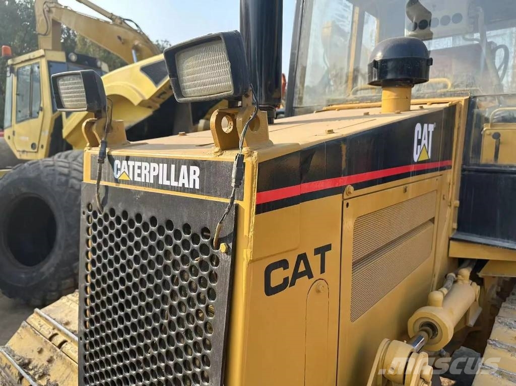 CAT D 5 C 履帶推土機