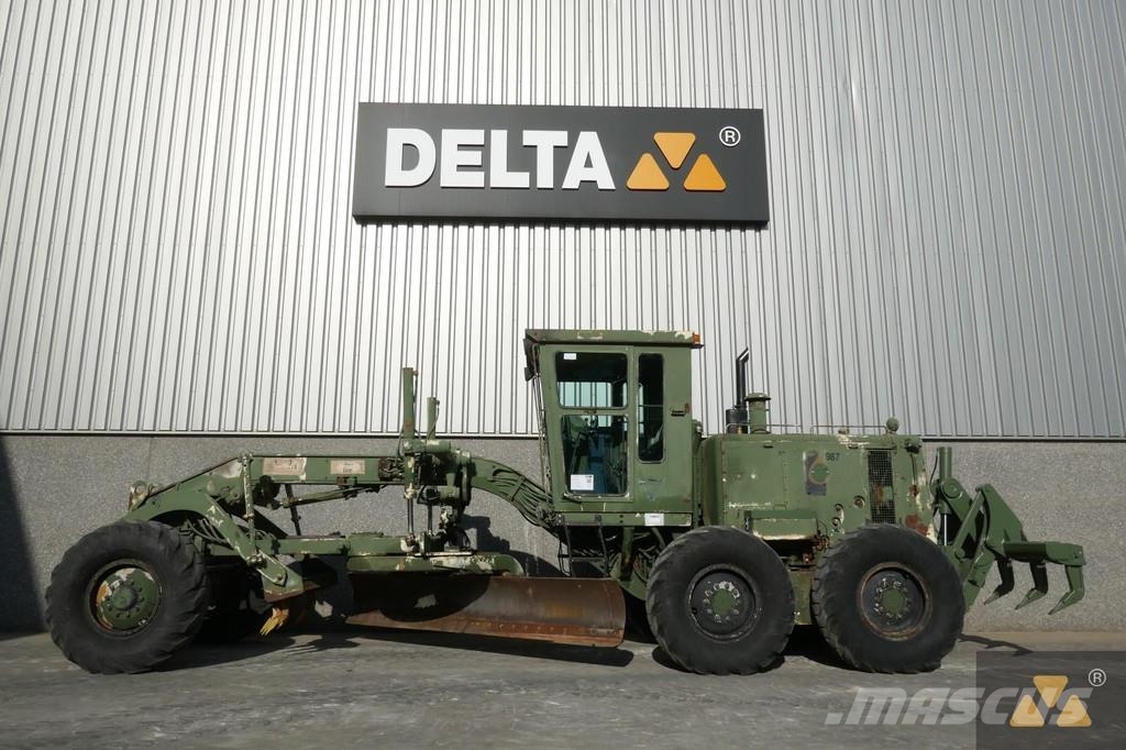 CAT 130G Ex-army Greiderid