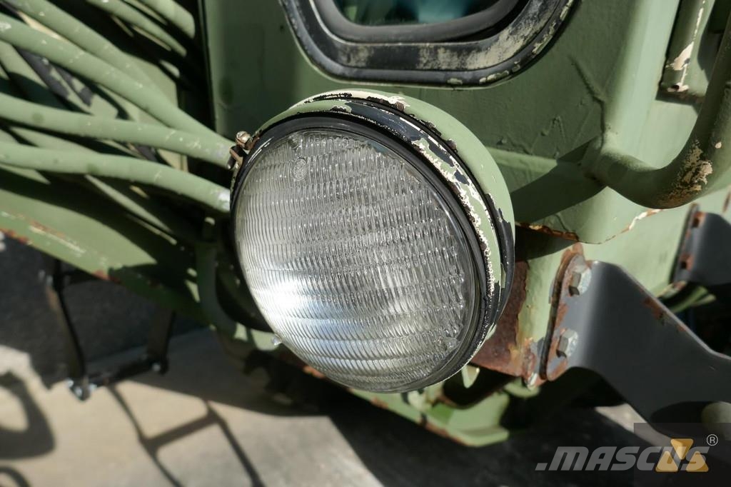 CAT 130G Ex-army Greiderid