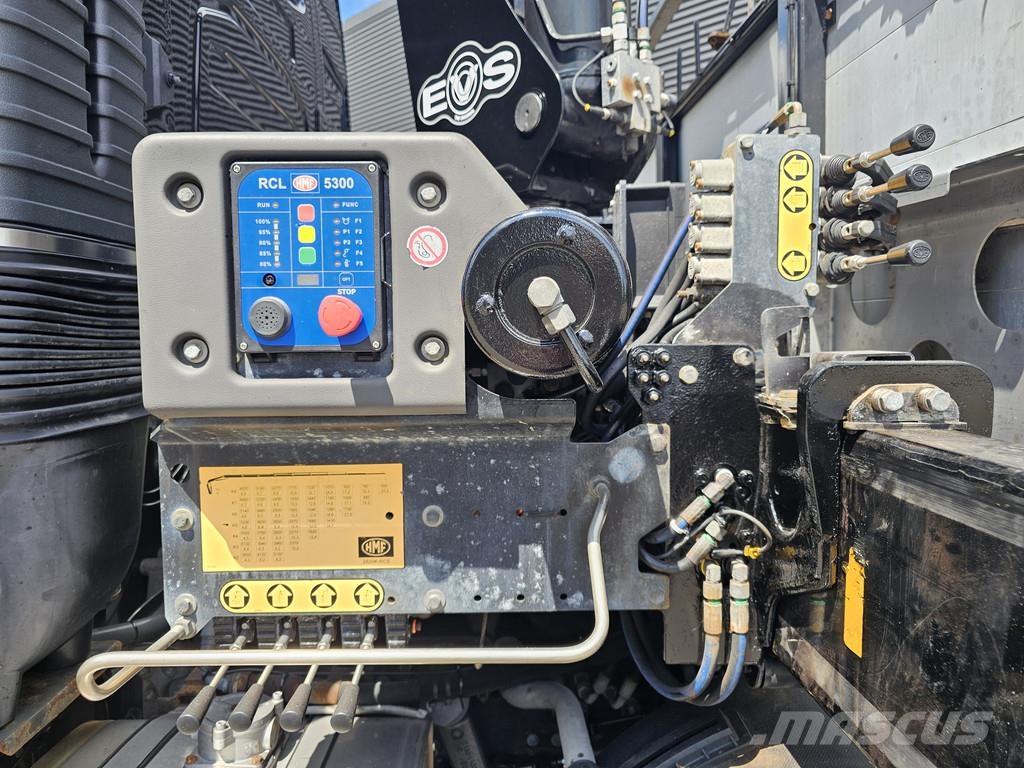 Volvo FH540 8X4 / HMF 28TM KRAN / CRANE / OPRIJ- MACHINE Camiones grúa