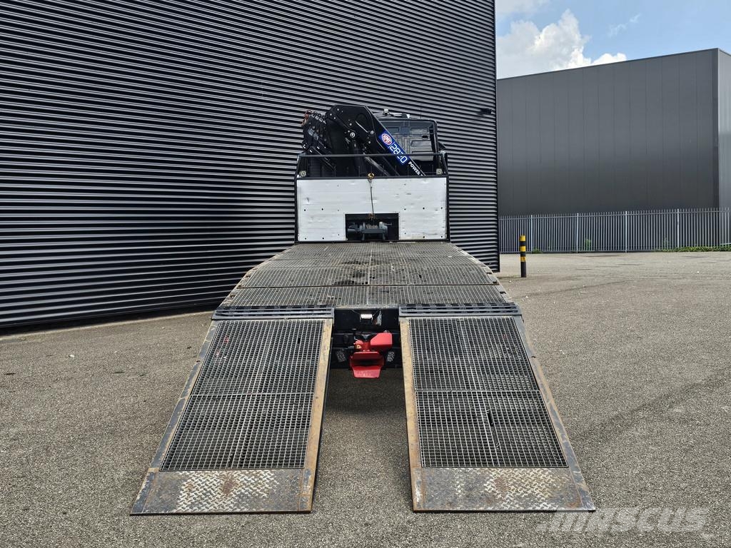 Volvo FH540 8X4 / HMF 28TM KRAN / CRANE / OPRIJ- MACHINE Camiones grúa