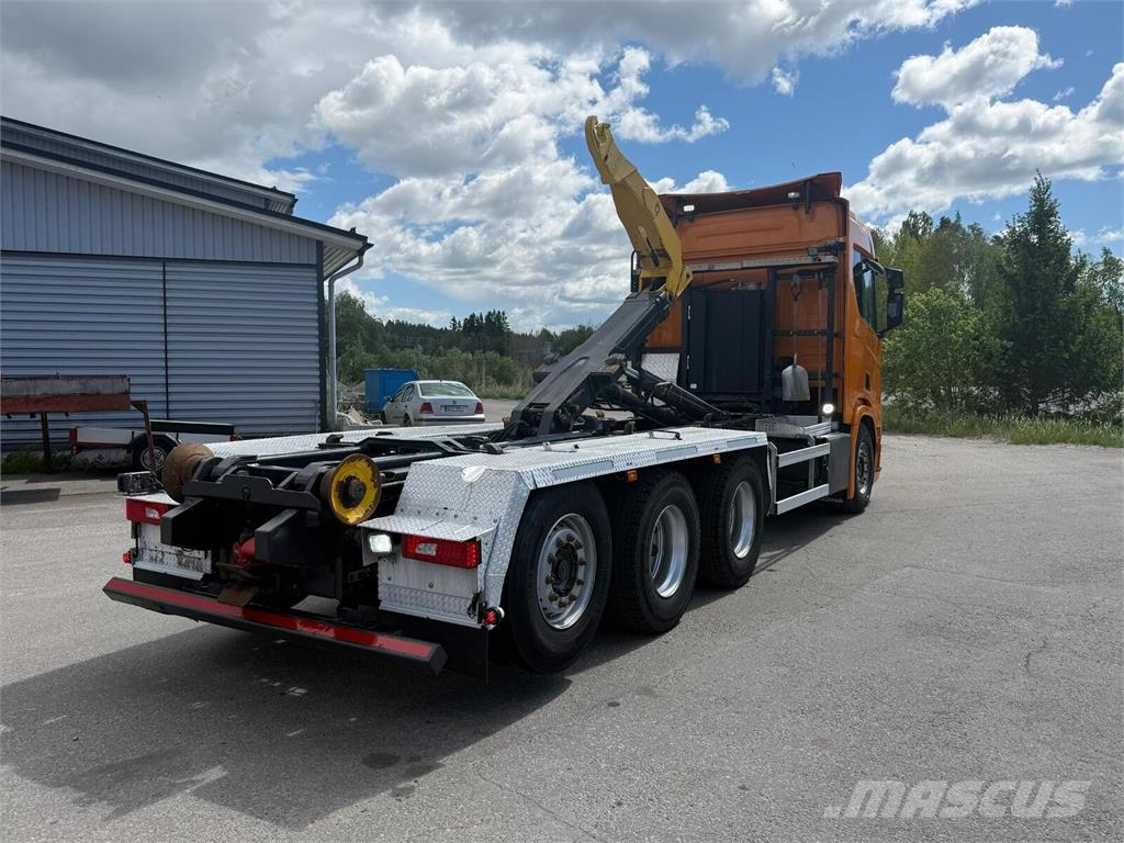 Scania R580 8x4 Camiones elevadores de gancho