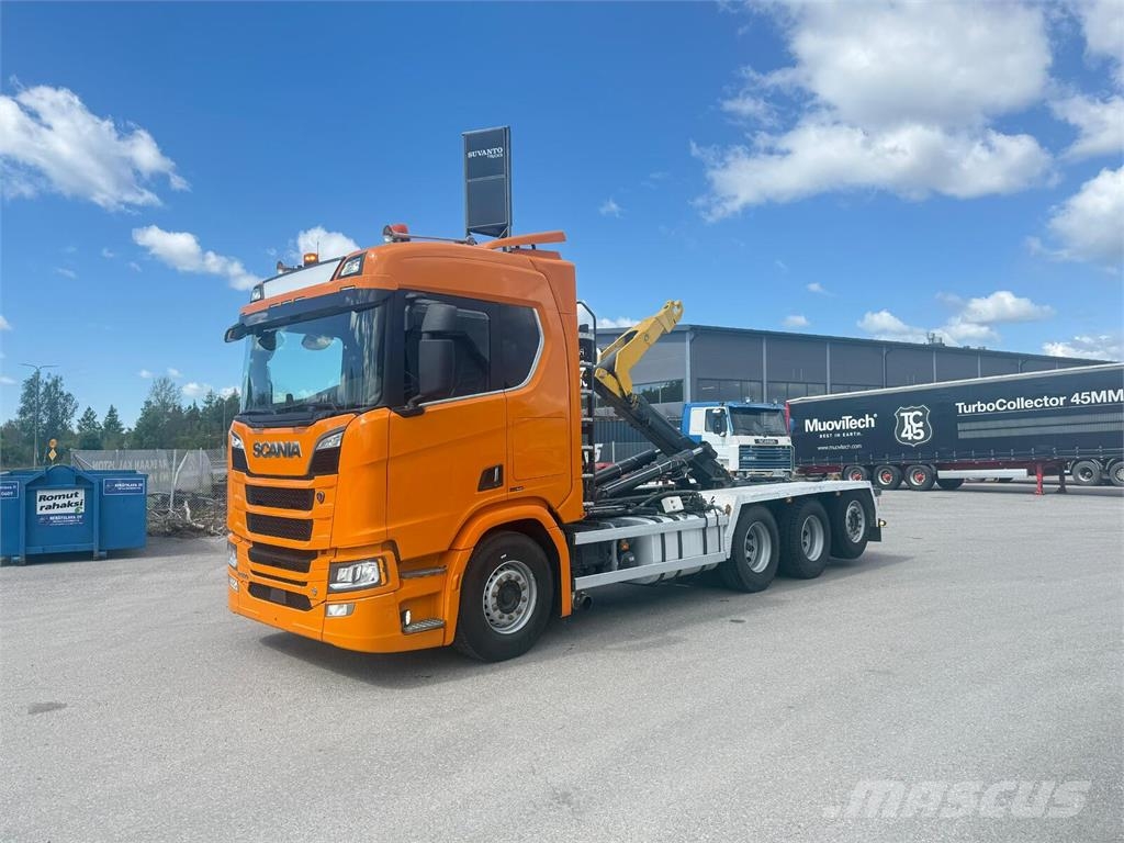 Scania R580 8x4 Camiones elevadores de gancho