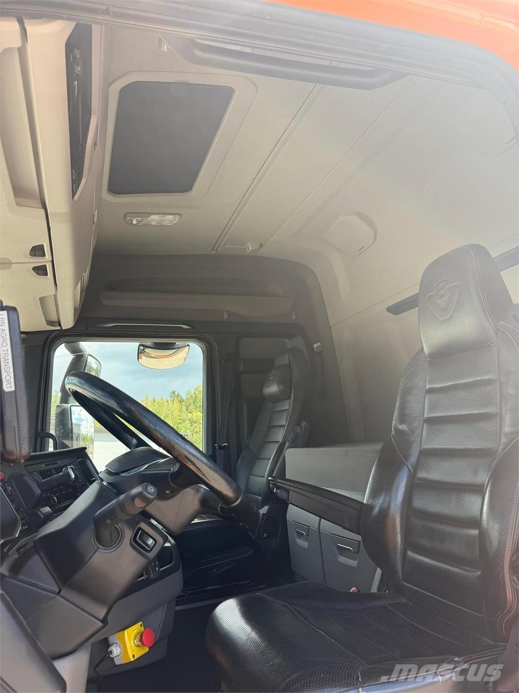 Scania R580 8x4 Camiones elevadores de gancho