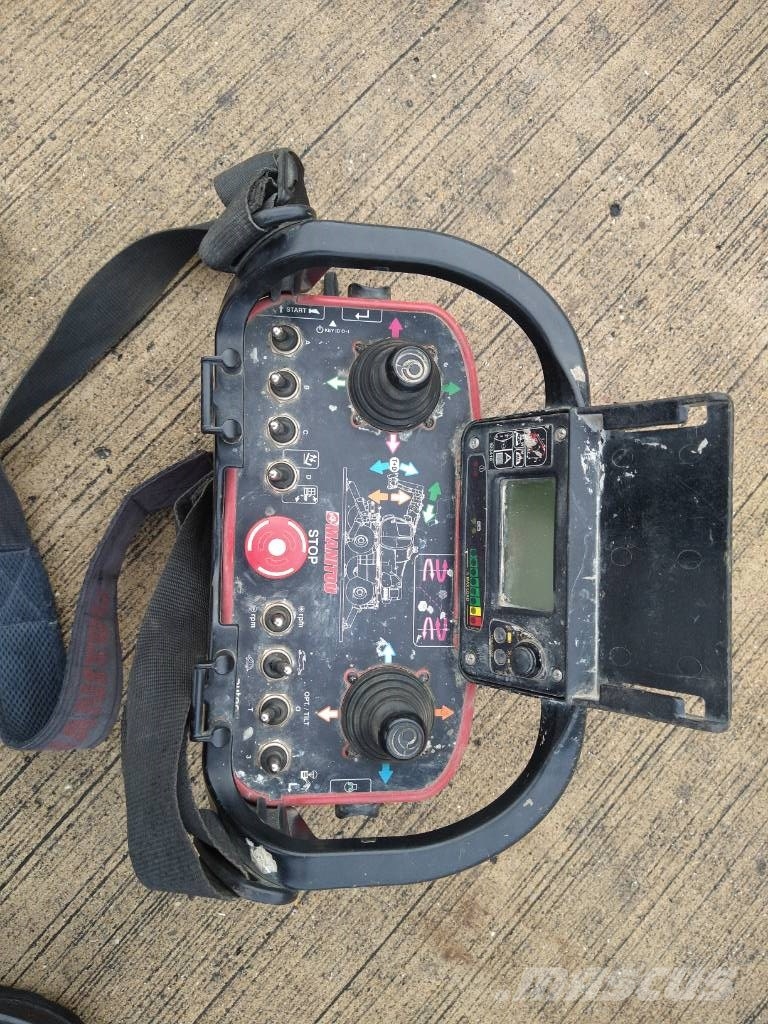 Manitou MRT 2150 (471) مناولات متداخلة