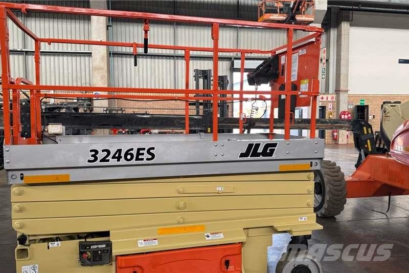 JLG 2014 JLG 3246 剪叉式升降机