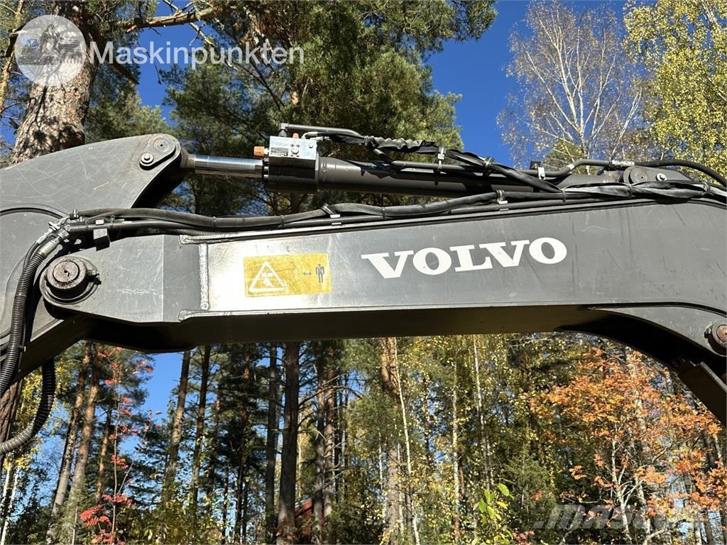 Volvo ECR88D Midi-gravemaskiner 7t - 12t