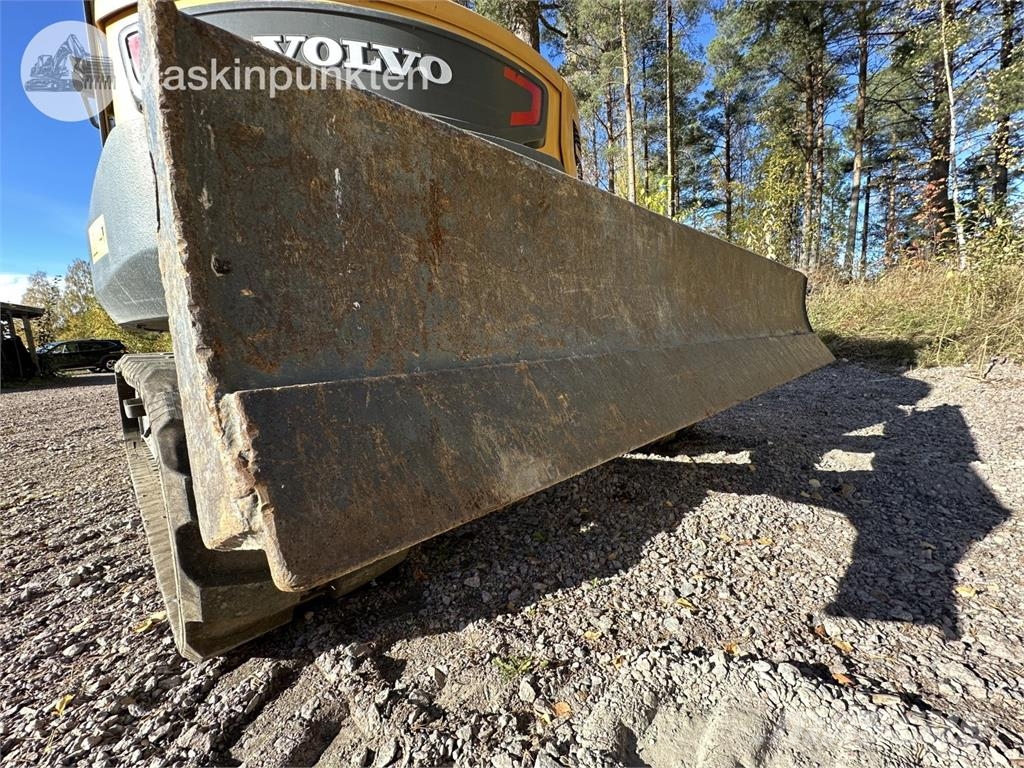 Volvo ECR88D Midi-gravemaskiner 7t - 12t