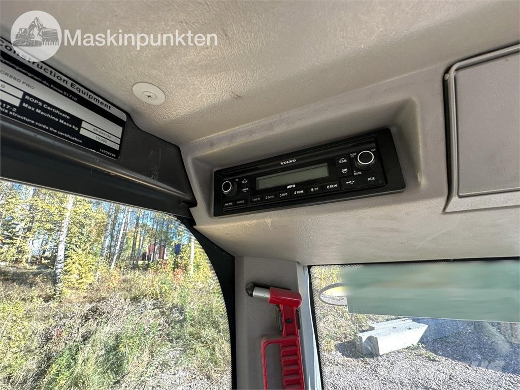 Volvo ECR88D Midi-gravemaskiner 7t - 12t