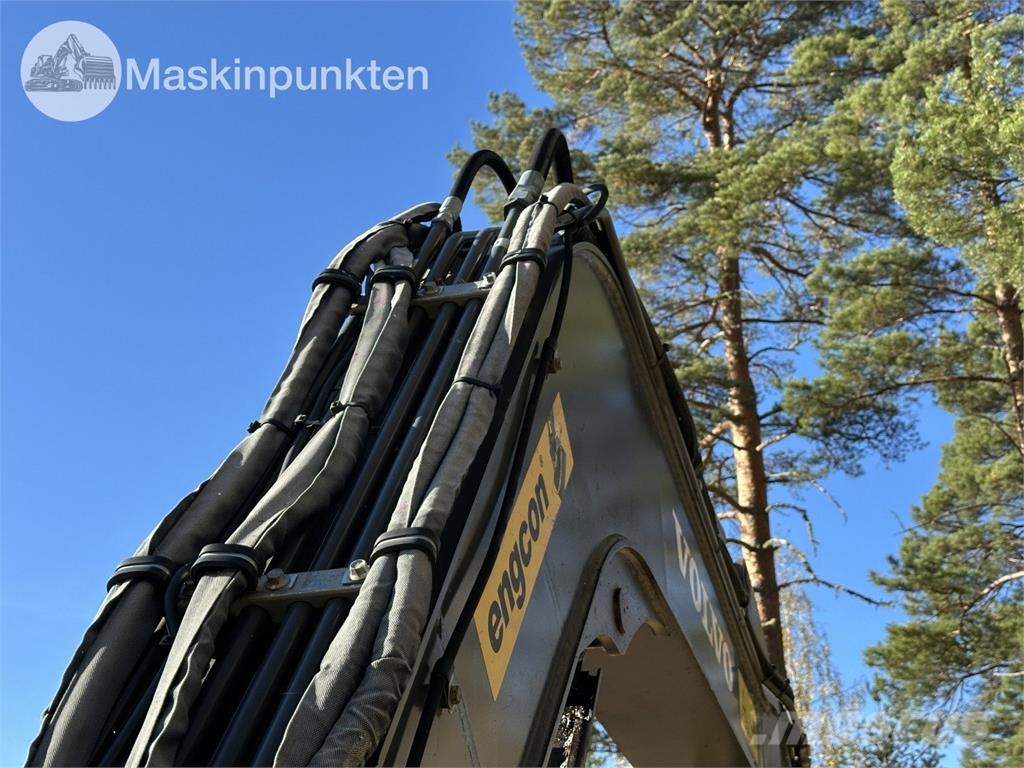 Volvo ECR88D Midi-gravemaskiner 7t - 12t