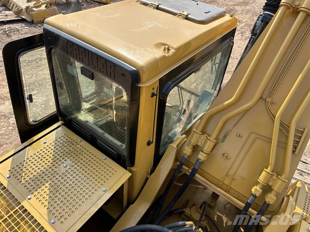 CAT 330B 履带挖掘机