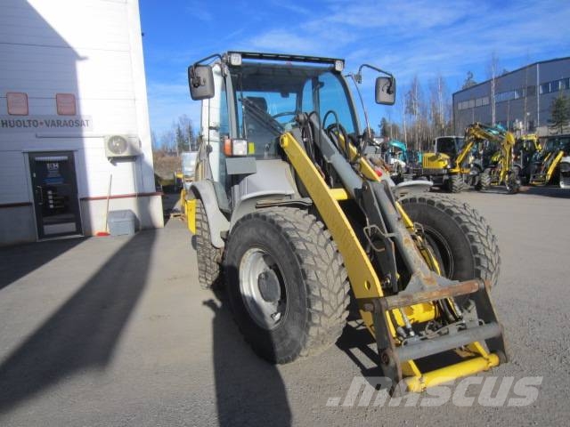 Kramer 480 لوادر بعجل