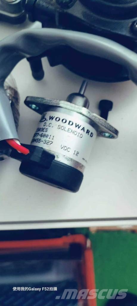 Kubota V3800-Engine solenoid valve محركات