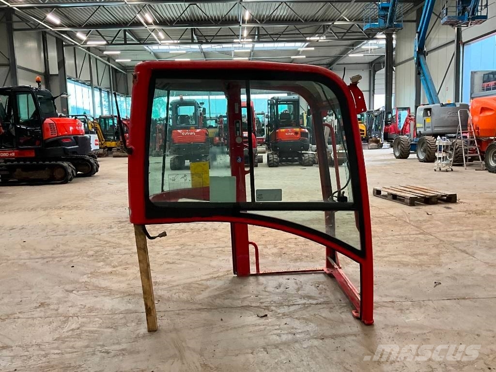 Volvo EC 27 C / ECR 35 D / ECR 50 D Ohjaamo ja sisusta