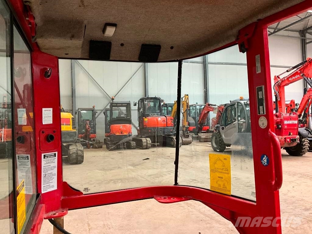 Volvo EC 27 C / ECR 35 D / ECR 50 D Ohjaamo ja sisusta