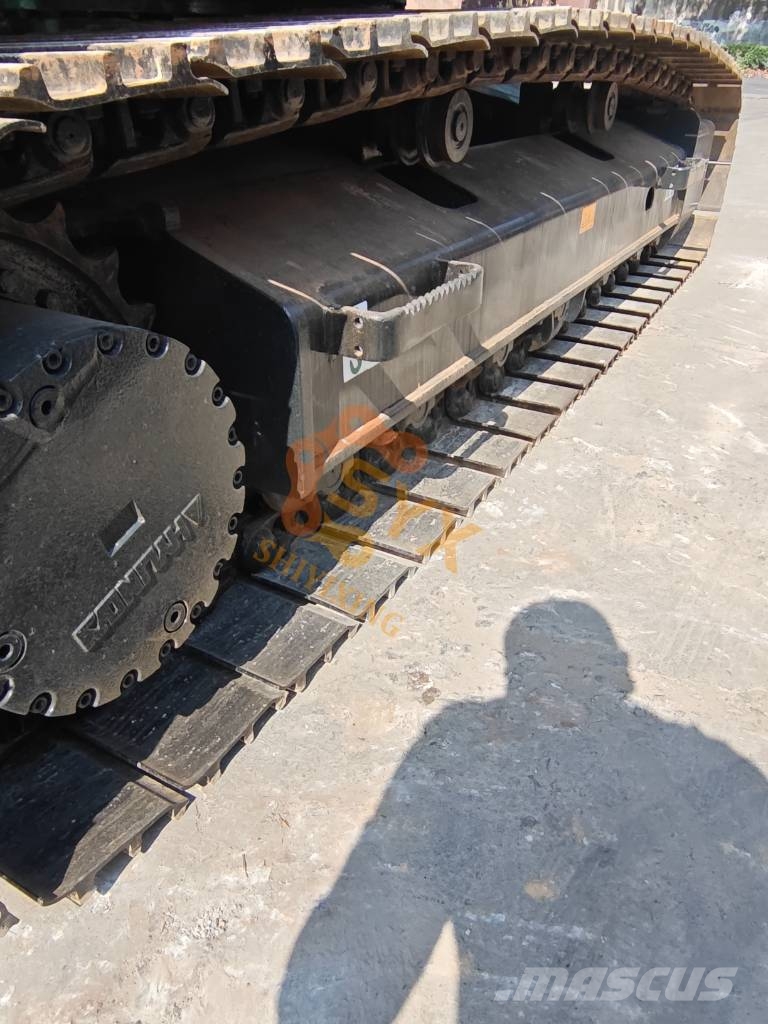 Hyundai 220-9 Crawler excavators