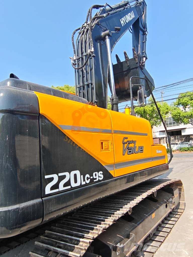 Hyundai 220-9 Crawler excavators