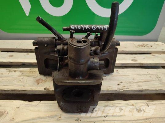 Steyr 6145 (H51700-KU1) hook Cabins and interior
