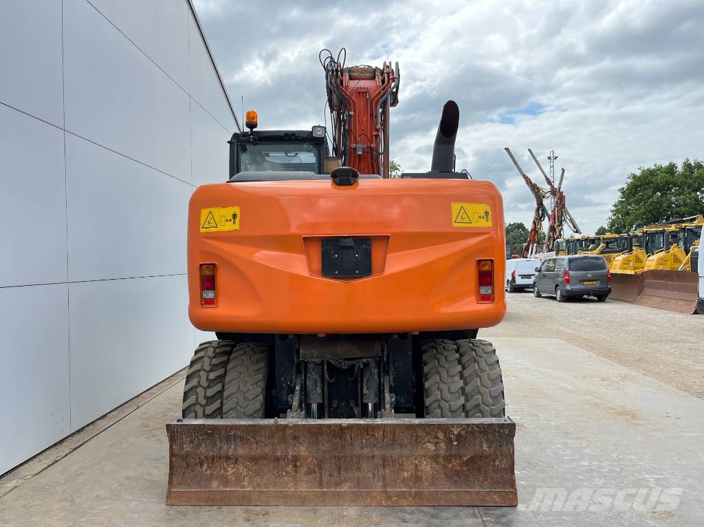 Hitachi ZX 170 W-5 B - Blade / Triple Boom / Auto Greasing, 2017