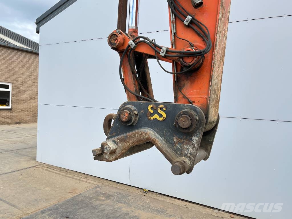 Hitachi ZX 170 W-5 B - Blade / Triple Boom / Auto Greasing, 2017
