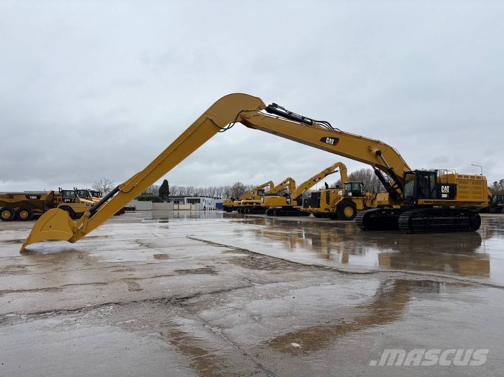 CAT 390F Long reach حفارات طويلة الذراع