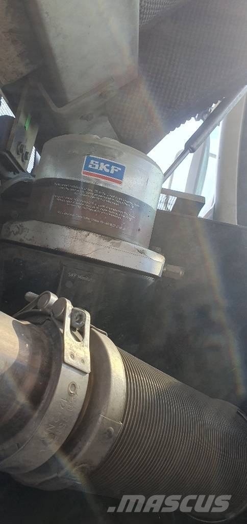 Terex TW 85 حفارات بعجل