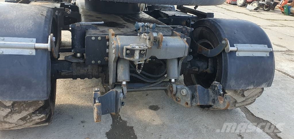 Terex TW 85 حفارات بعجل