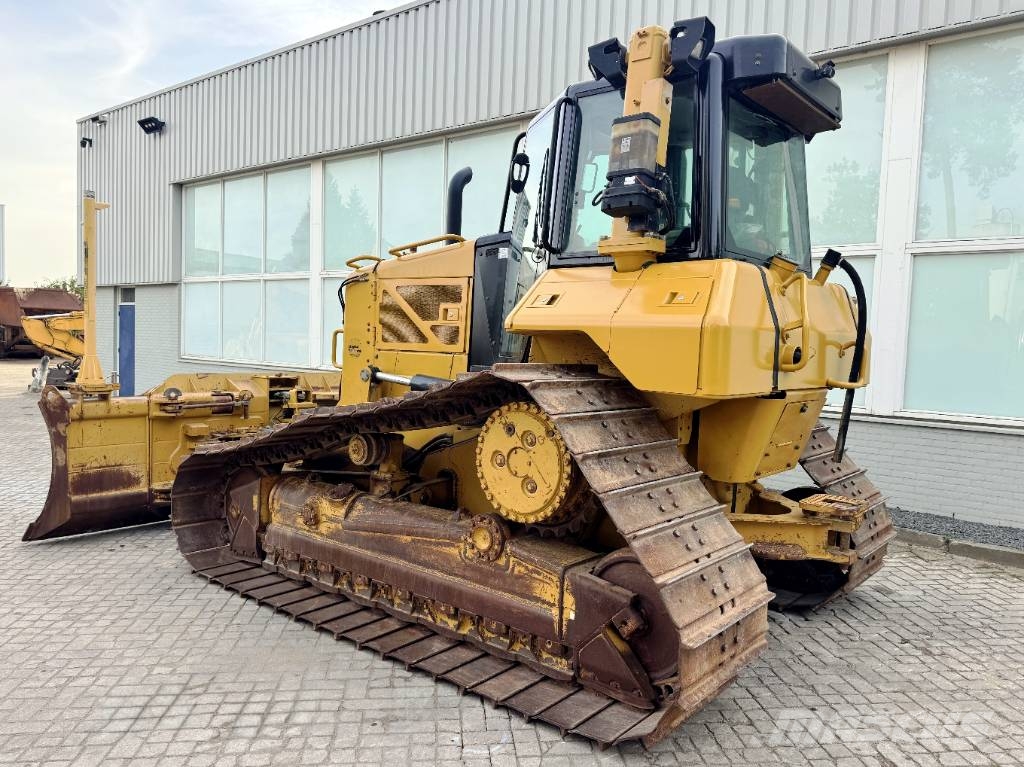 CAT D 6 N LGP 2014 Buldožeri guseničari