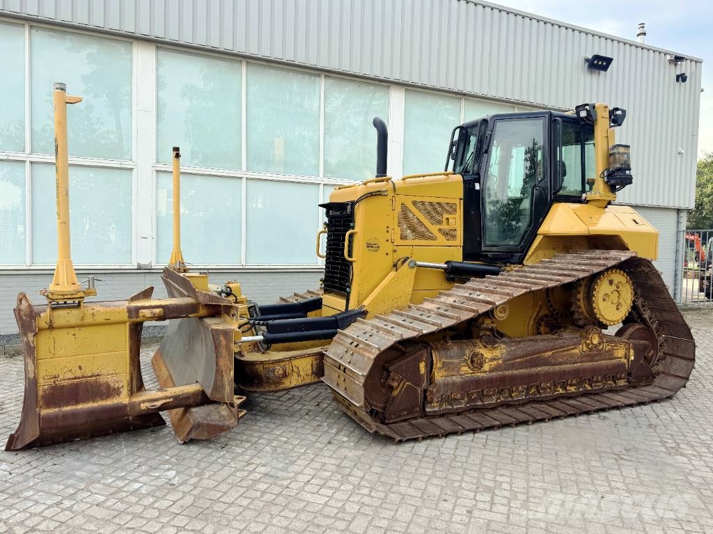 CAT D 6 N LGP 2014 Buldožeri guseničari