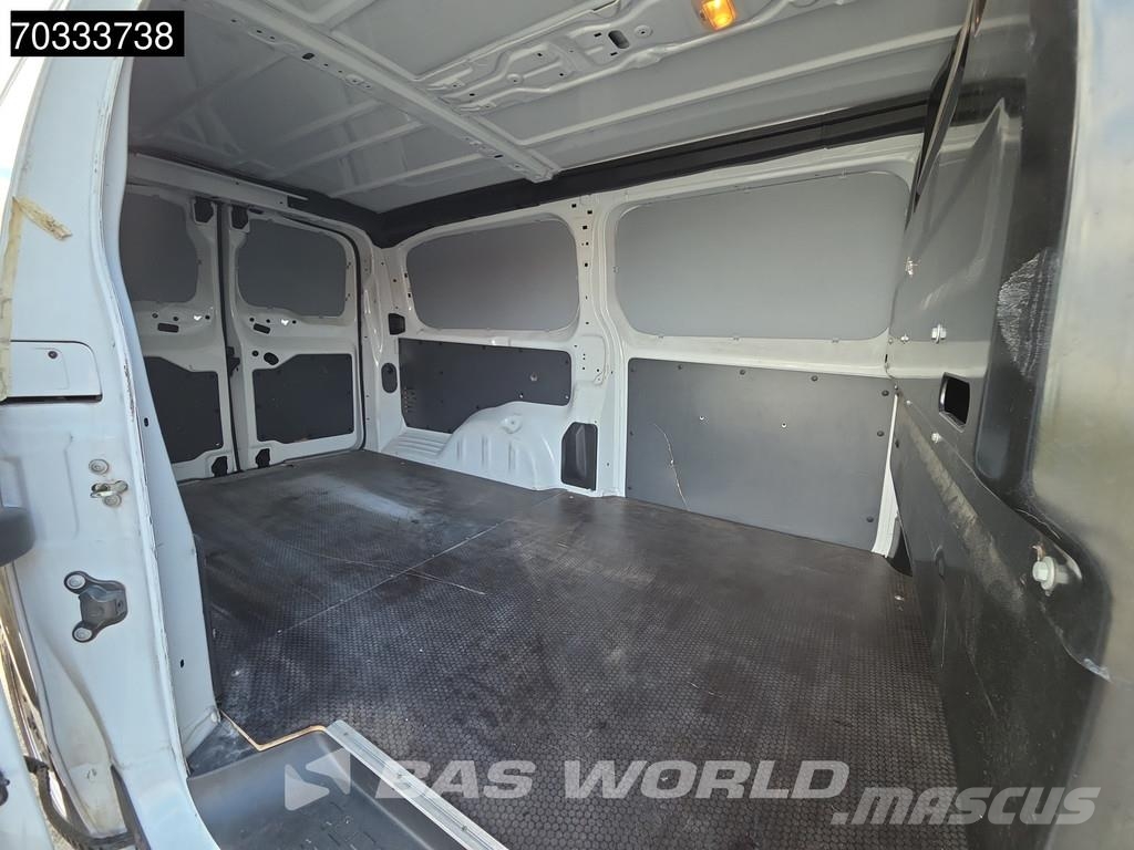 Opel Vivaro 145pk L3H1 Klima Tempomat Kamera Parkensens Dostavna vozila / kombiji