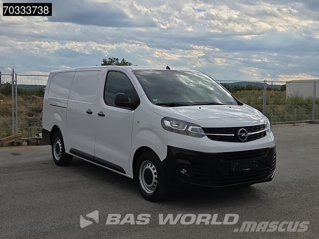 Opel Vivaro 145pk L3H1 Klima Tempomat Kamera Parkensens شاحنة مقفلة