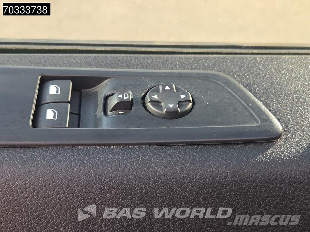 Opel Vivaro 145pk L3H1 Klima Tempomat Kamera Parkensens شاحنة مقفلة