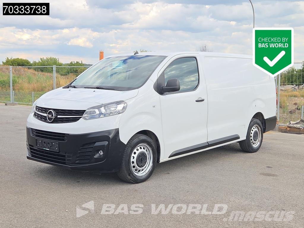 Opel Vivaro 145pk L3H1 Klima Tempomat Kamera Parkensens شاحنة مقفلة