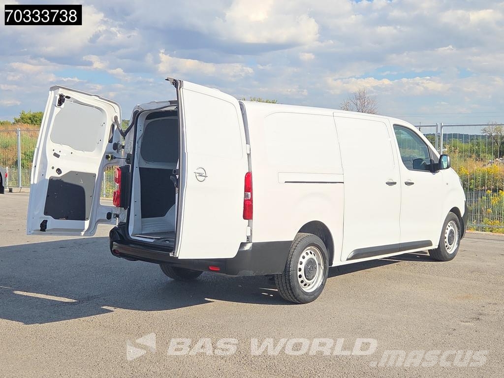 Opel Vivaro 145pk L3H1 Klima Tempomat Kamera Parkensens Dostavna vozila / kombiji