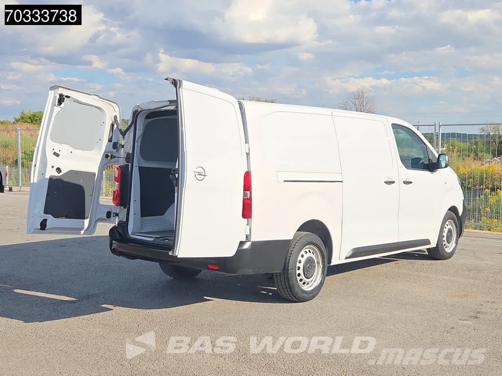 Opel Vivaro 145pk L3H1 Klima Tempomat Kamera Parkensens Panel vans