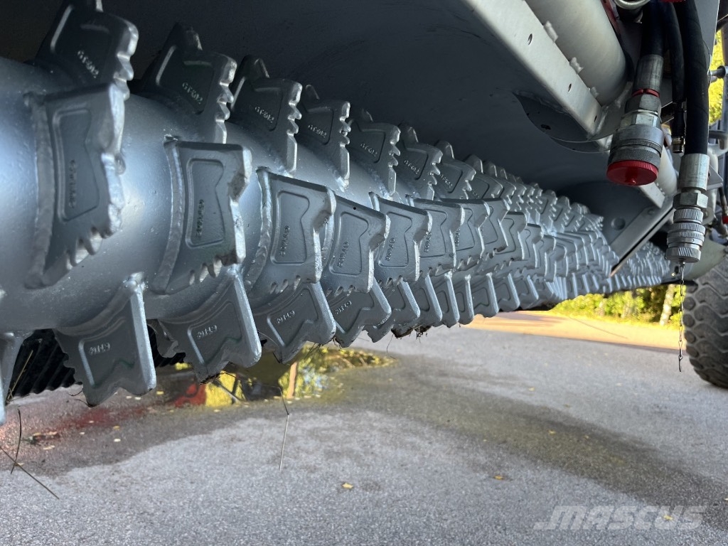 PistenBully 600 Polar (828) Pistmaskin / Pistmaskiner Muu kommunaaltehnika